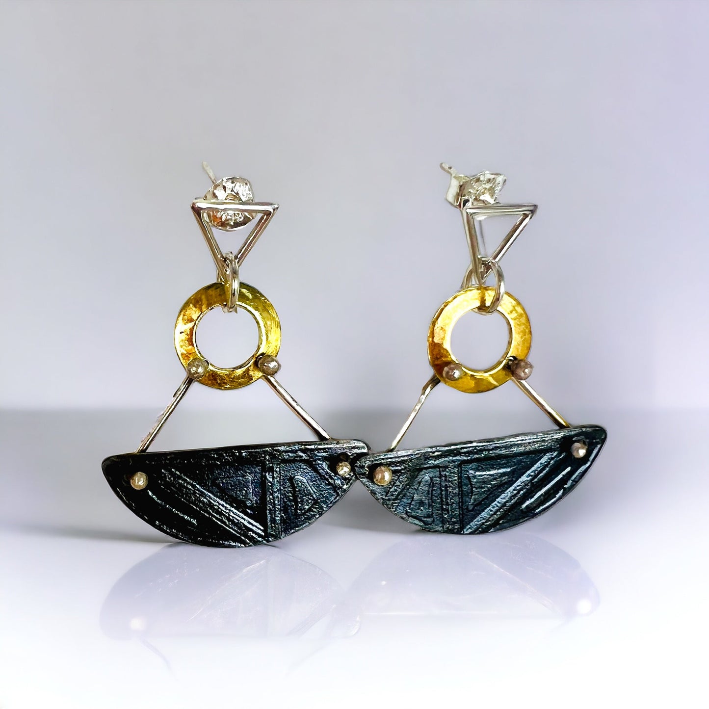 "Sunshine Sail Away"....contemporary steel, 24K gold post back dangles