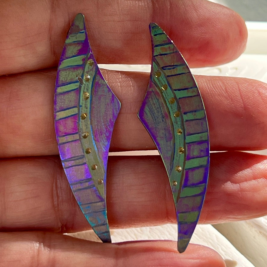 Aurora Arc Orchid Mist Titanium Post Earrings