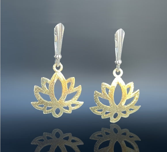 Minimalist lotus flower lever back dangles in gold