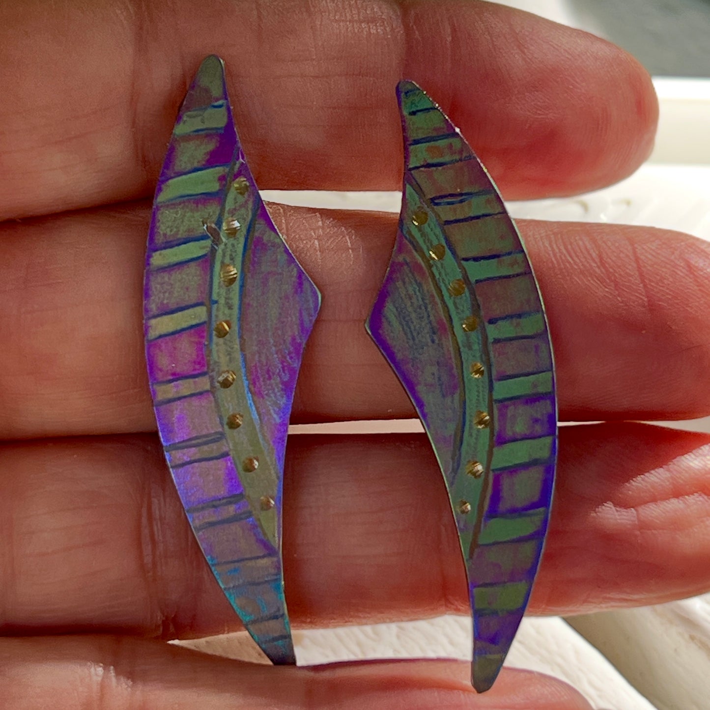 Aurora Arc Orchid Mist Titanium Post Earrings