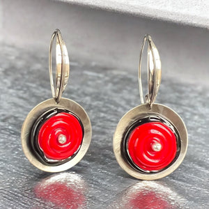 Minimalist Red & Black Lampwork Glass Earrings – DianaHDesigns