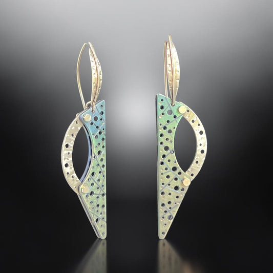 Luminous Arc – Layered Titanium & Stainless Steel Earring